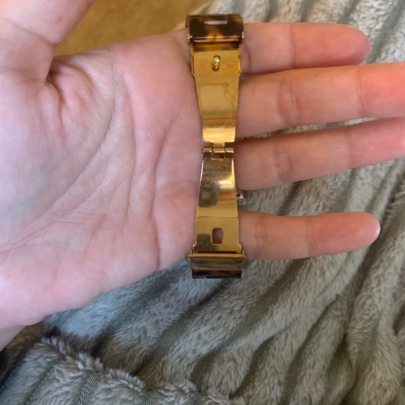 Michael Kors Acrylic Watch - Picture 3 of 3